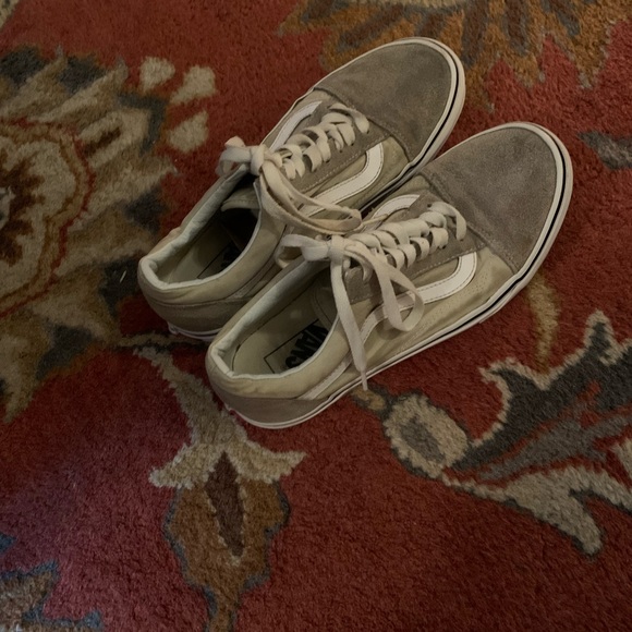 Vans size 8 women’s / 6.5 men’s preowned - Picture 2 of 6